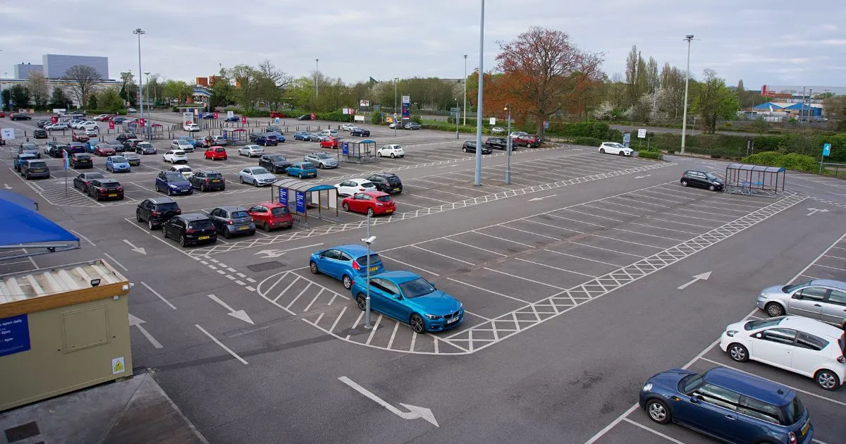 Cairns Airport and Parking A Comprehensive Overview