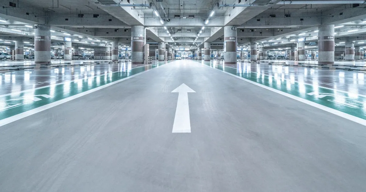 A Highly Innovative Parking Garage With A Huge Infrastructure