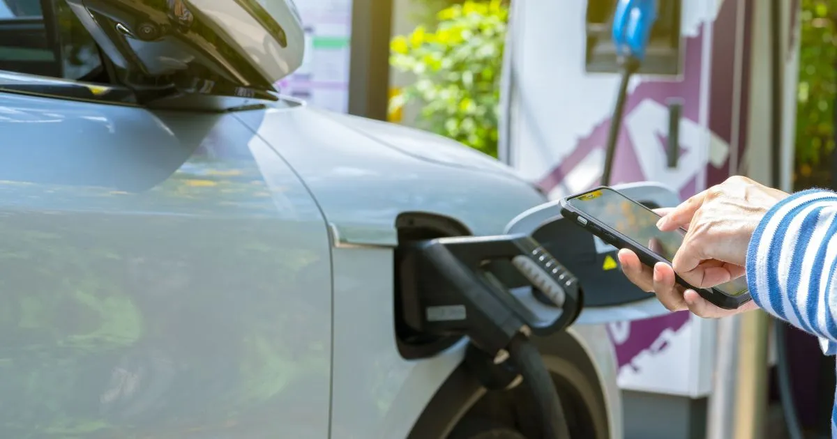 A Man Booked An Ev Charging Space Via His Phone