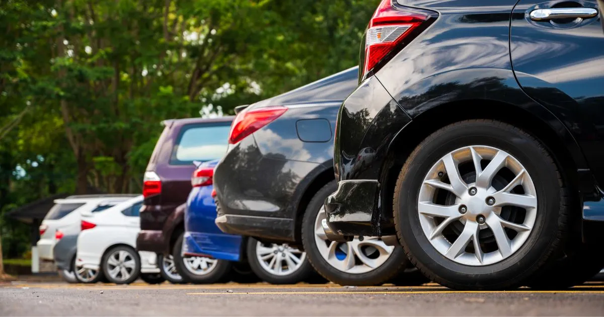 Car Parking Outside A Commercial Building In Australia Car Parking Outside A Commercial Building In Australia