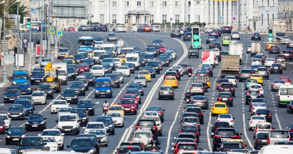 Heavy Traffic In Dubai