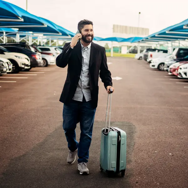 Find cheap airport parking tips to save on your travel cost. Travellers find cheap airport parking spots that suit their budget and allow them to walk safely to shuttle pick-up.