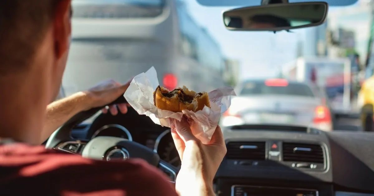 Navigating the Urban Jungle How Multi Tasking Drivers Impact City Mobility
