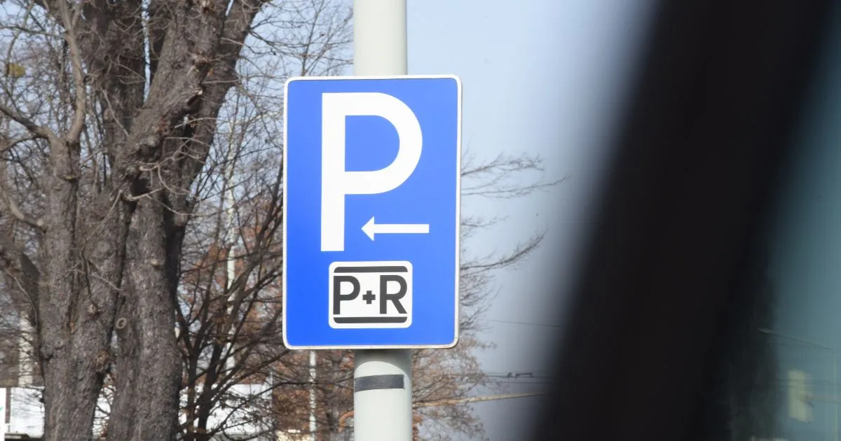 On-Street Parked Cars In Canberra On-Street Parked Cars In Canberra