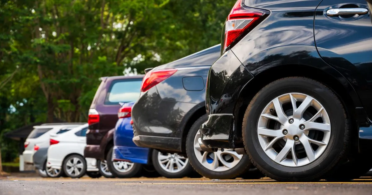 Street Parked Cars In Melbourne At A Cheap Rate