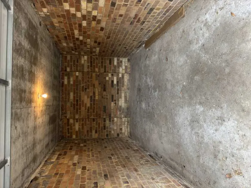 Freshwater Beach Lock Up Garage. Freshwater Beach Lock Up Garage.