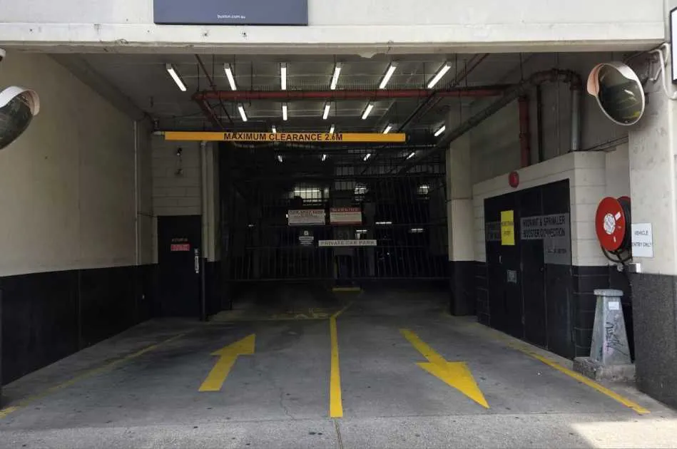 Great Parking space near to tram station, no. 313 Great Parking space near to tram station, no. 313