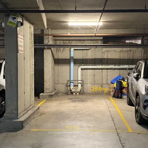 Large, Secure, Underground Car Space - 1 min Redfern St