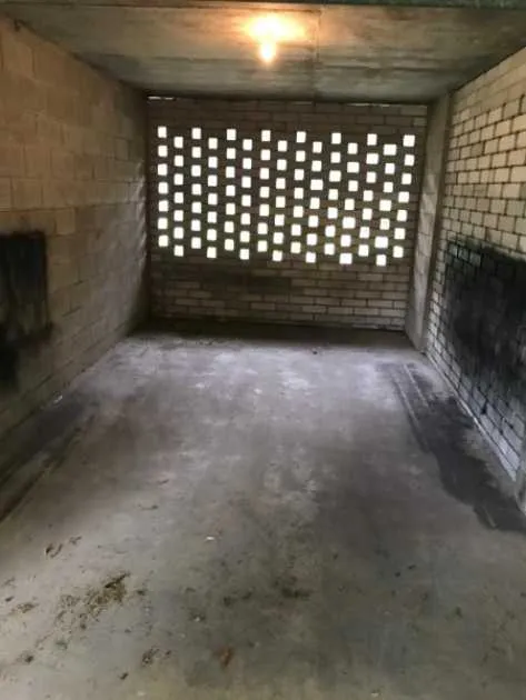 Lock Up Garage Available For Rent At Rockdale/kogarah Area