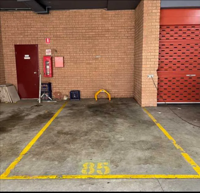 Parking For Rent - Big Car Space Near To Kings Cross Station And The Cbd