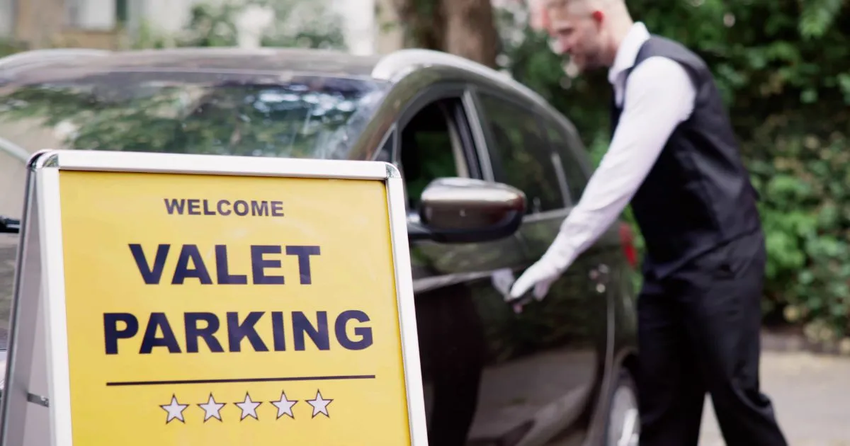 The Art of Valet Parking Elevating Customer Experience The Art of Valet Parking Elevating Customer Experience