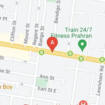 Parking For Rent - Covered Parking Space High Street / Prahan