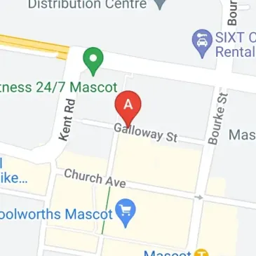 Sydney Airport parking spaces near bus and train station