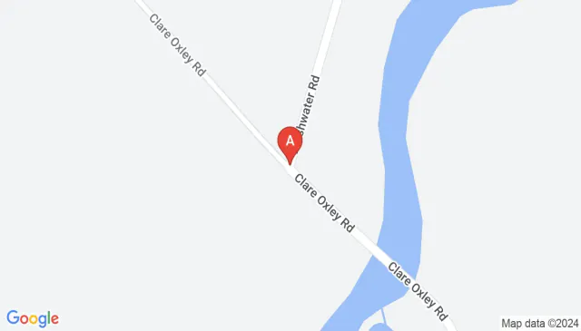 Oxley parking for rent ideal for workshop or storage use