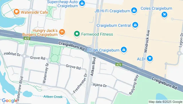 Lock up your car in a Craigieburn garage or shed for rent