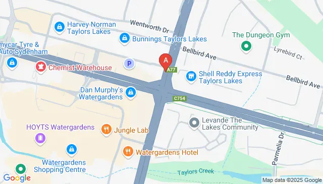 Secure garage to suit large car in Melbourne suburbs Secure garage to suit large car in Melbourne suburbs